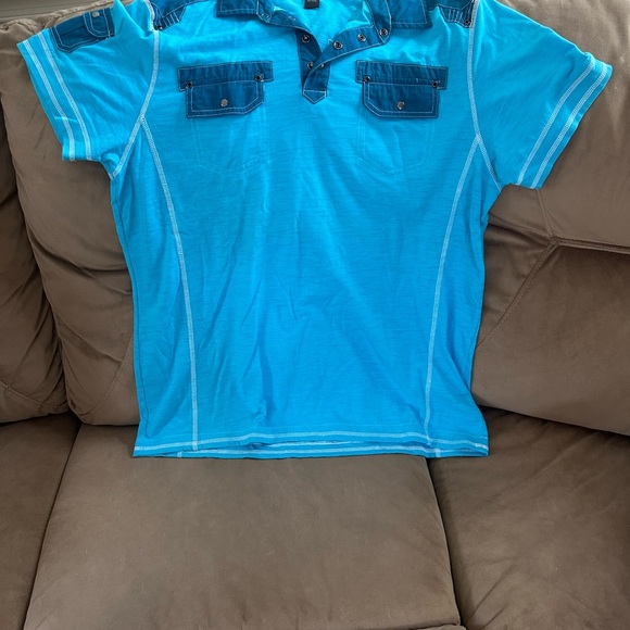 shirt - Picture 4 of 4